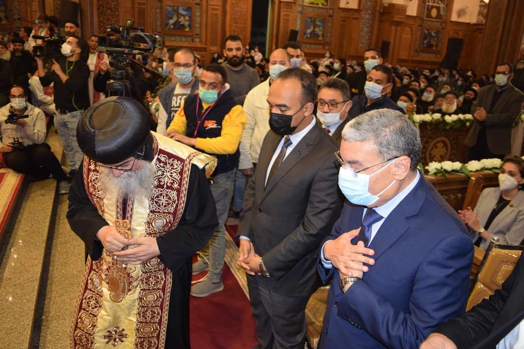 محافظ المنيا يشهد حفل تجليس الأنبا مكاريوس، أسقفا لمطرانية مدينة المنيا وتوابعها