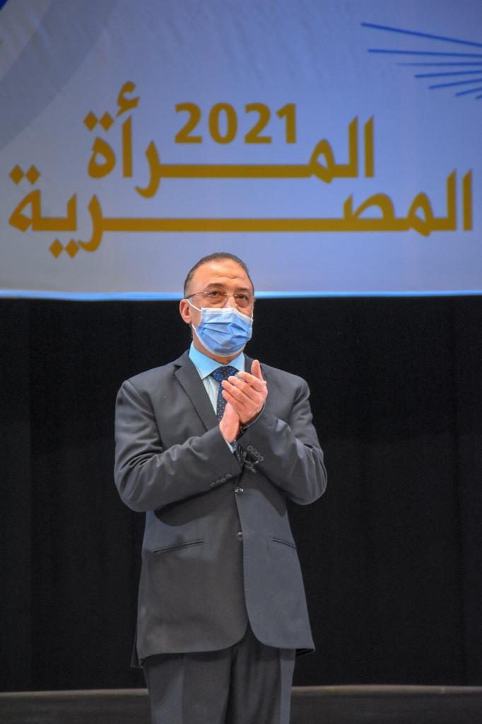الشيمي... سعيد بتكريمي وشكراً لمحافظ الإسكندريه