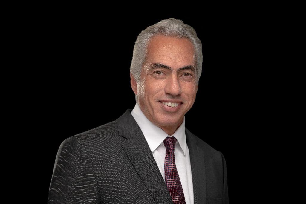 عمرو السنباطي عن إنهاء أزمة السفينة الجانحة : المصريون لا يعرفون المستحيل