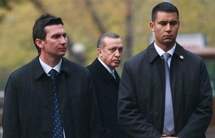 ترك رسالة لاردوغان.. انتحار الحارس الشخصي للرئيس التركى