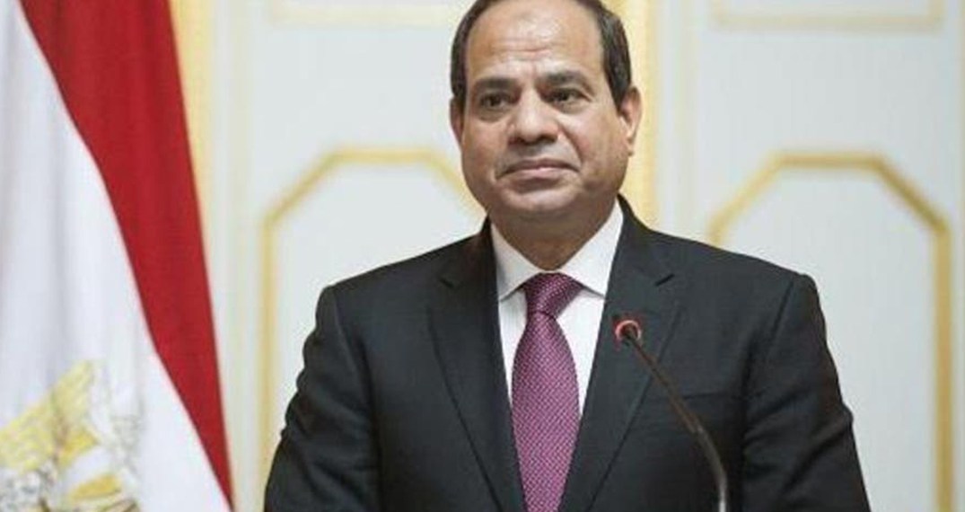 «الست عرض».. الرئيس السيسي يوجه رسالة للمسؤولين (فيديو)