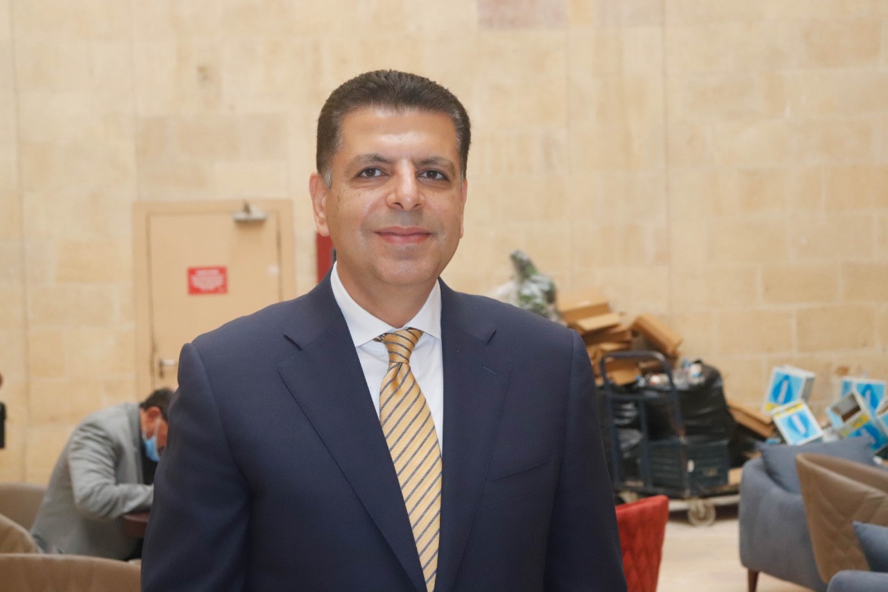 النائب محمود سامى يطالب بفرض حظر جزئى خلال الايام المقبلة