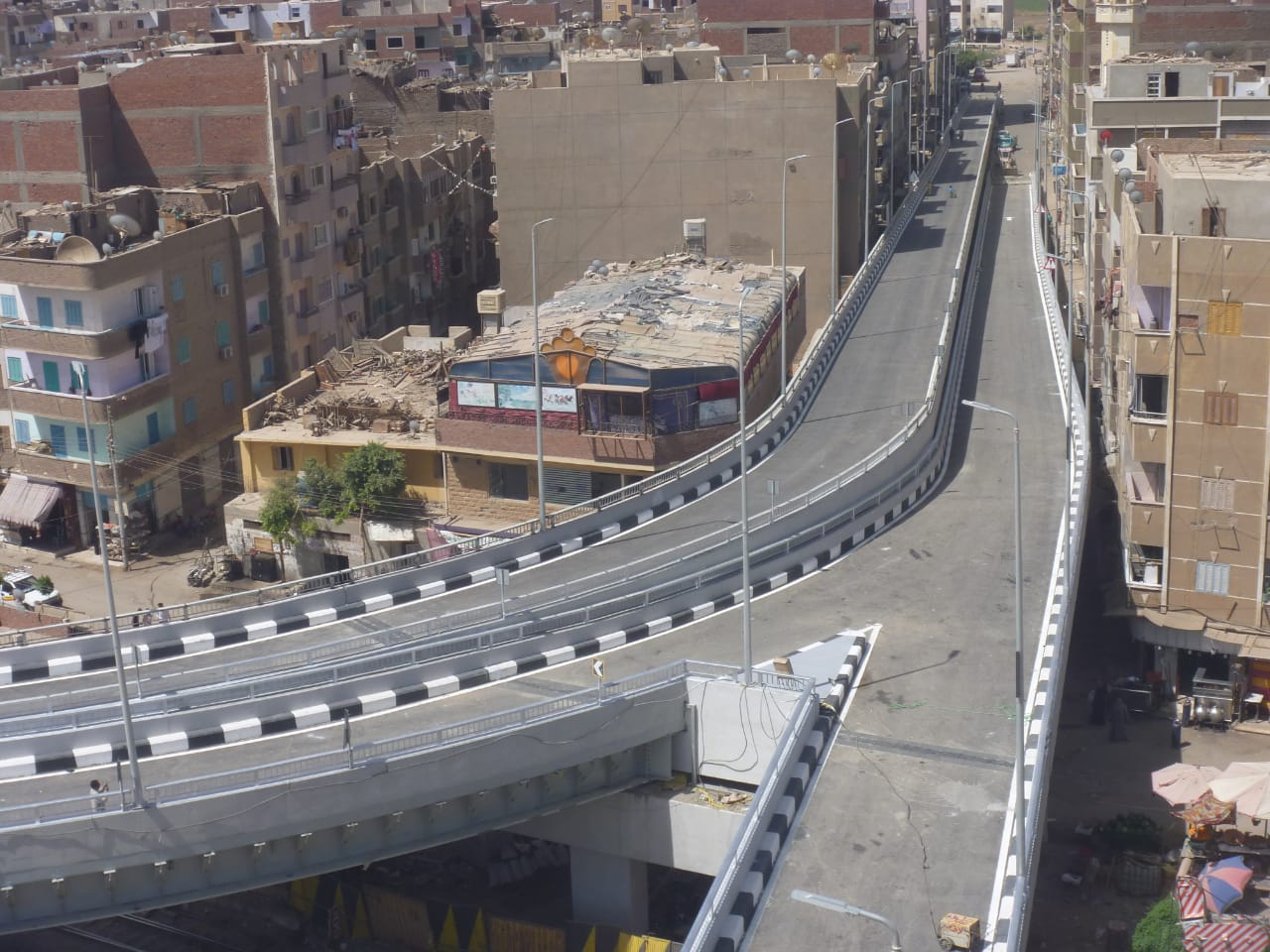 وزير النقل يعلن التشغيل التجريبى لكوبرى جرجا اعلى السكة الحديد
