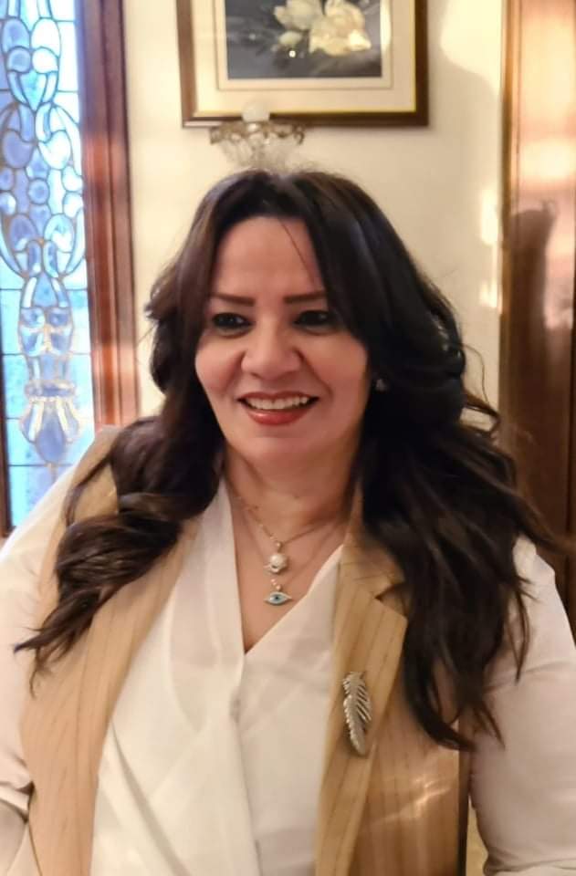د. أماني فؤاد تكتب .. لم أَزَلْ أستدفئ بأنواركما