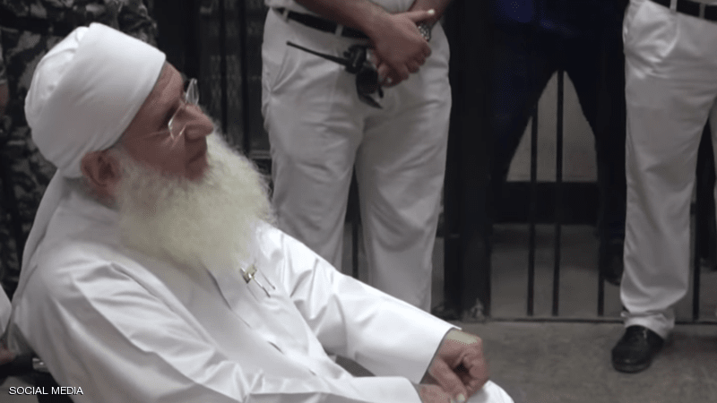 إحالة بلاغ يتهم حسين يعقوب بالزواج من 20 عذراء لنيابة أمن الدولة
