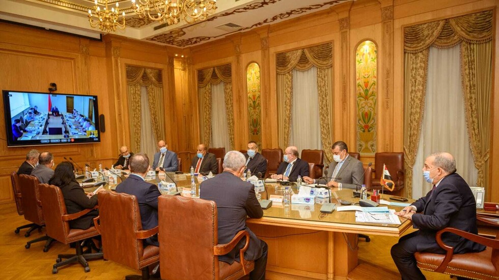 الوزير البيلاروسي يثنى على خبرات شركات الإنتاج الحربي