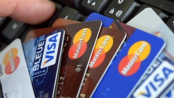 الحبس 3 أشهر وغرامة 50 ألف جنيه.. عقوبة تشكيل عصابى تخصص فى سرقة بيانات بطاقات الدفع الإلكترونى