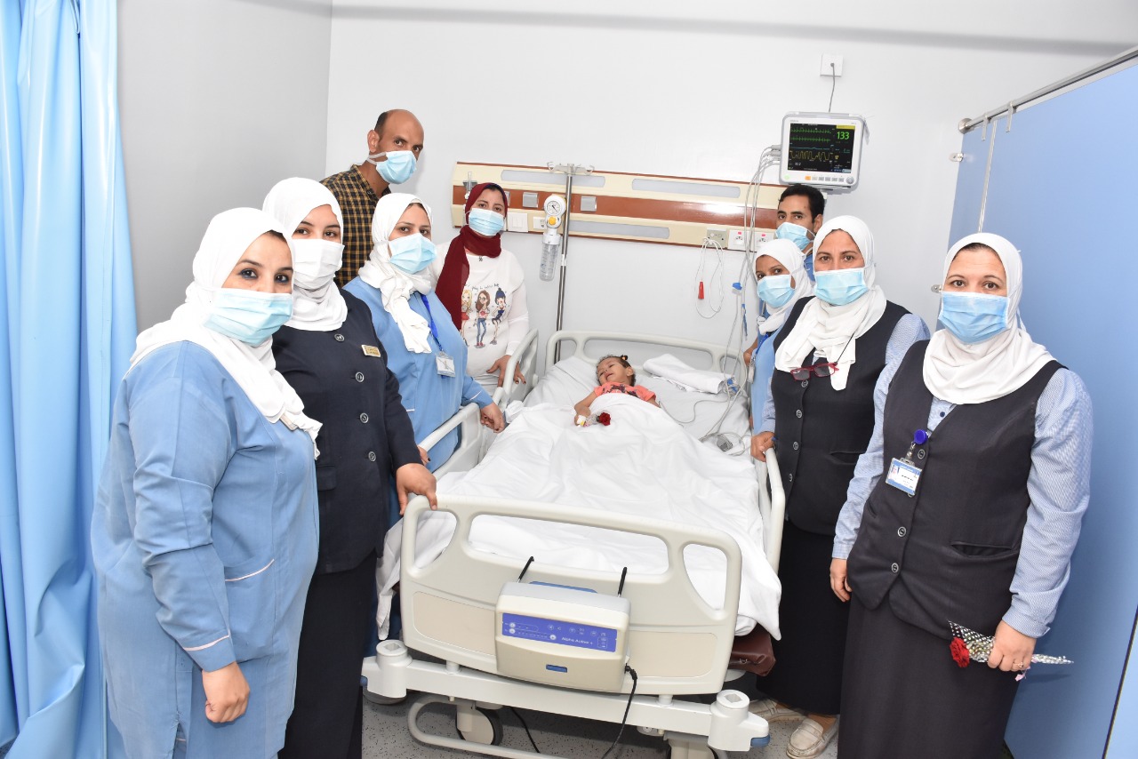 مركز جامعة عين شمس لأمراض العضلات والأعصاب يحقن أول حالات ضمن المبادرة الرئاسية الإنسانية لعلاج الأطفال المصابين على نفقة الدولة