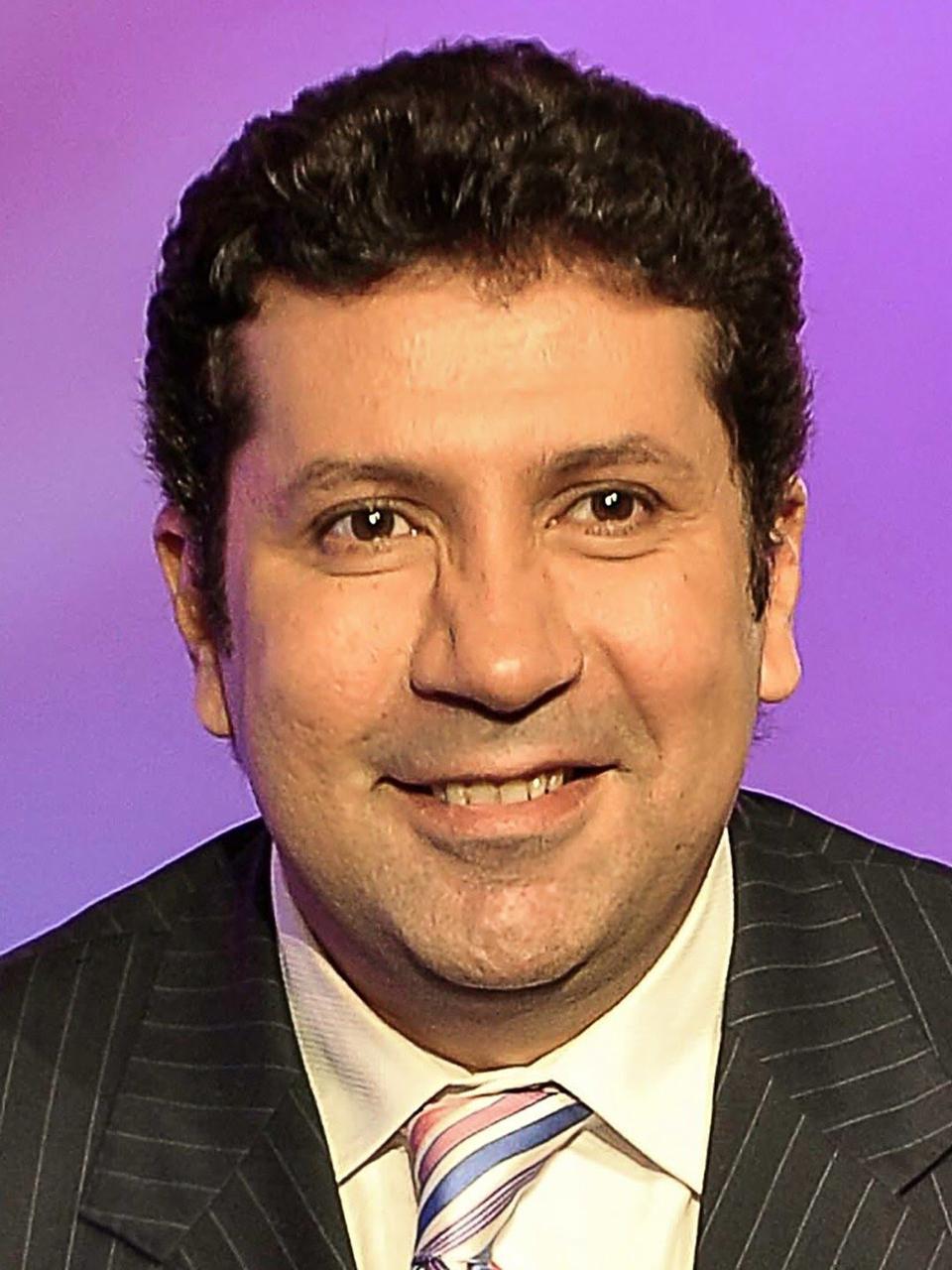 هاني رمزي سفيرا للسعادة في إستفتاء ذوي الهمم ..وتكريمه في ختام "أرتا مرسانا "