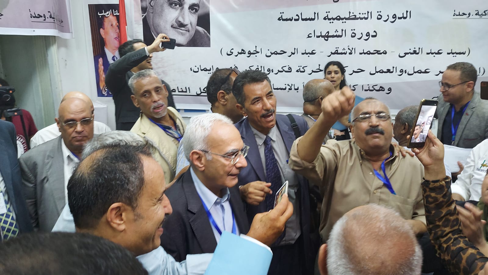 بعد فوزه بمنصب الرئيس .. محمد النمر : اعلن تمسكى بمبادىء عبد الناصر واسعى لتوحيد الاحزاب الناصرية