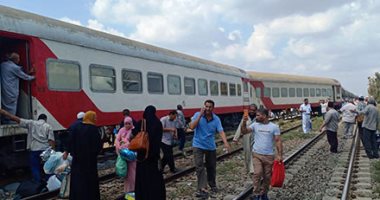 خروج قطار "الإسماعيلية - الإسكندرية" عن القضبان قبل مدينة الزقازيق