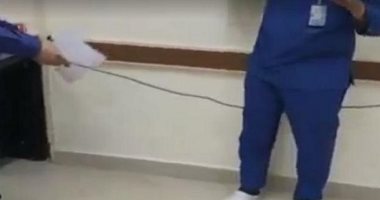 محامي الممرض يناشد الأزهر الشريف للتدخل في واقعة «السجود للكلب»