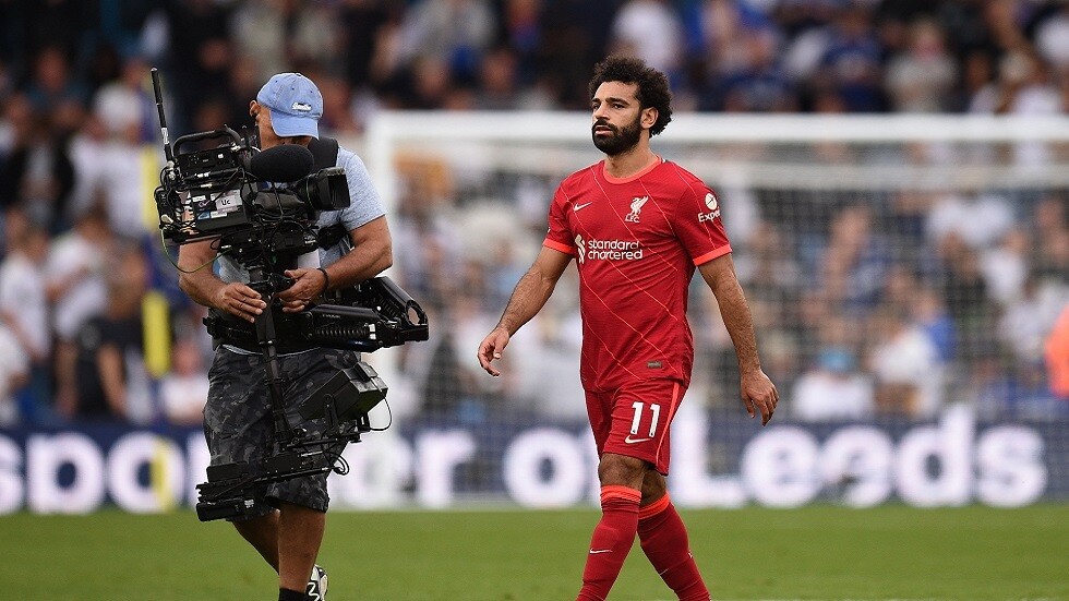 "نادي ليفربول" يصف "صلاح" بالملك المصري يواصل كتابة التاريخ وينضم لنادي المئة