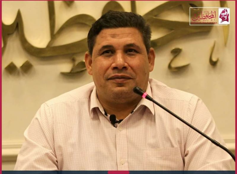 بسبب سوء المعامله وتأخير صرف الأجور.. عمال مجموعة "يونيفرسال" ينظمون وقفة احتجاجية
