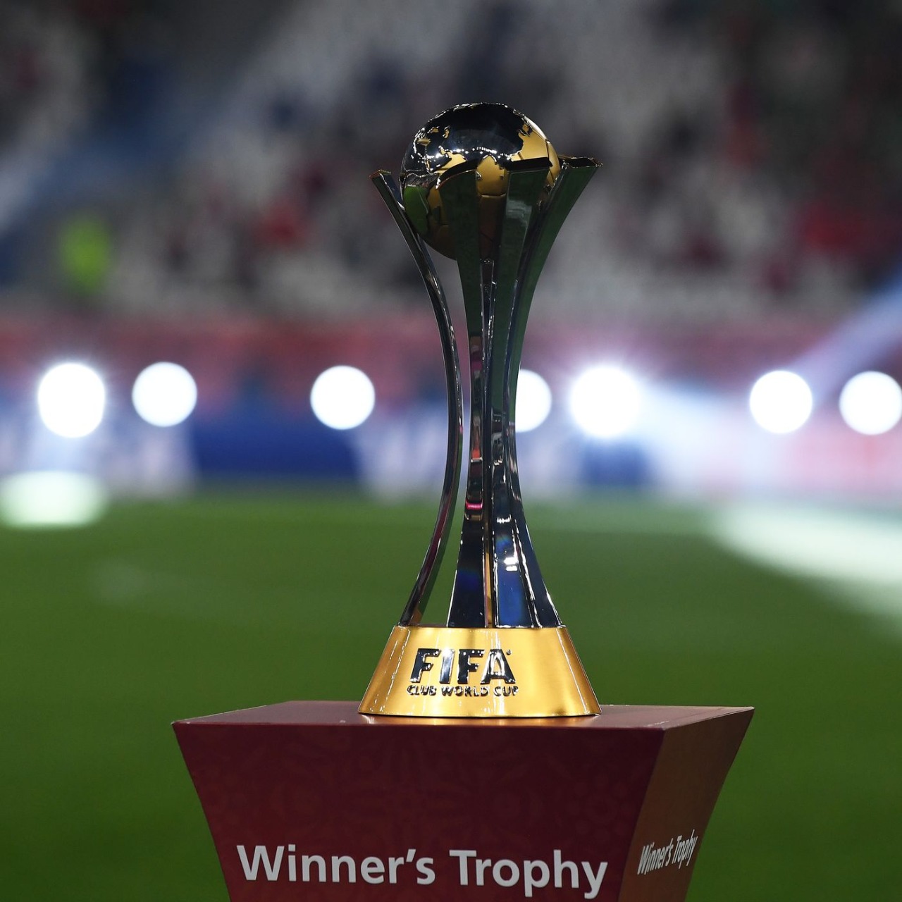 فيفا يقرر سحب تنظيم كأس العالم للأندية من اليابان.طوكيو تقدم اعتذارا رسميا بسبب انتشار فيروس كورونا.