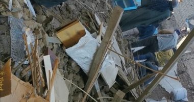 انهيار جزئى لمنزل قديم بالمحلة ولجنة هندسية لفحص 6 عقارات مجاورة له