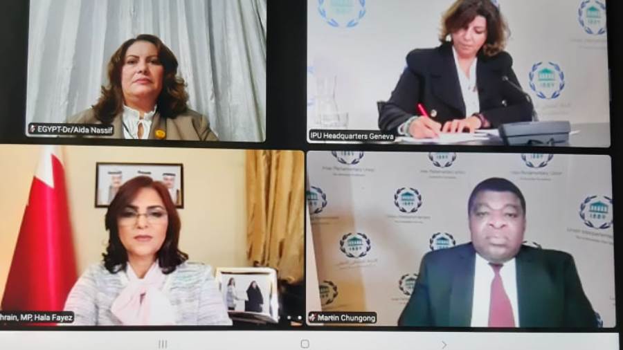 النائبه عايدة نصيف تلقى كلمة مصر بمؤتمر تمكين المرأة بجنيف