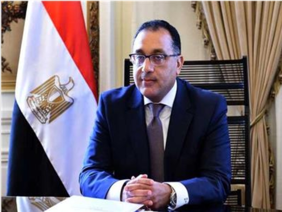 قبل ساعات من 2022.. 6 قرارات حكومية جديدة هامة تدخل حيز التنفيذ