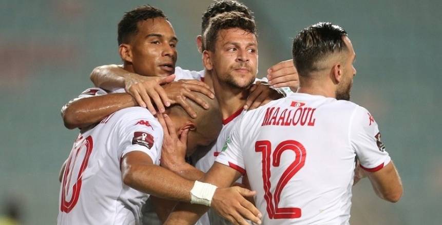 الحكم الرابع يعلن فوز مالي على تونس وينهي المباراة لعدم نزول نسور قرطاج