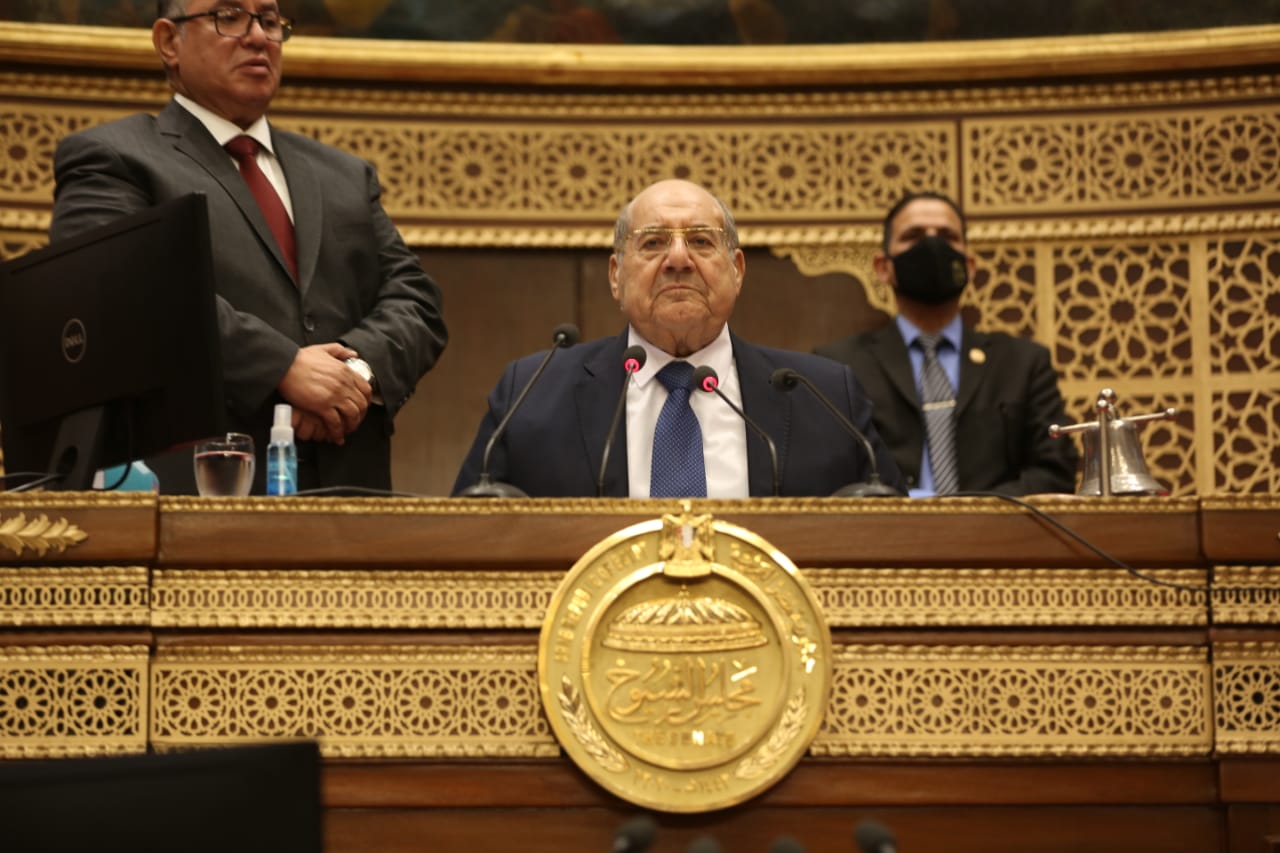 بعد إقرار ضوابط تشغيل الأطفال والعمالة الأجنبية..الشيوخ يرفع جلساته لـ30يناير