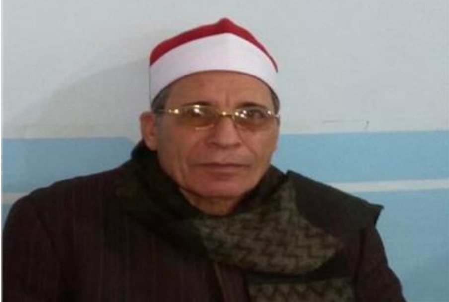 مصرع قارئ قرآن وزوجتة ونجله وإصابة 9 من أفراد الأسرة بالتسمم في البحيرة