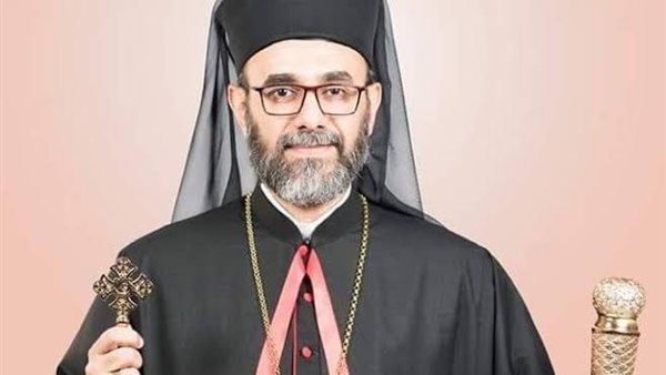 الأنبا دانيال يلتقي بكهنة إيبارشية الإسماعيلية