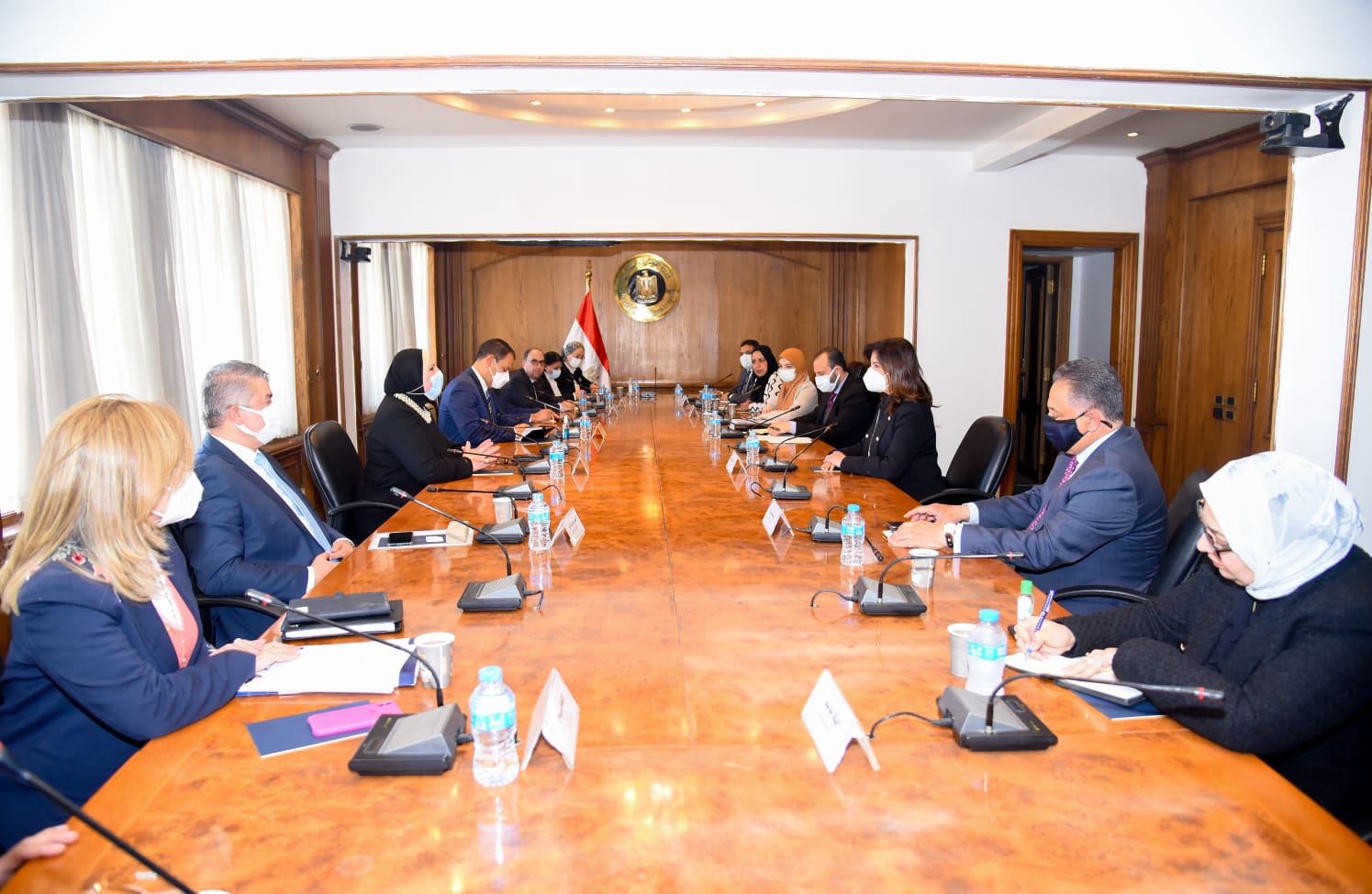 وزيرة الهجرة تبحث مع وزيرة التجارة والصناعة استعدادات عقد مؤتمر "مصر تستطيع بالصناعة"