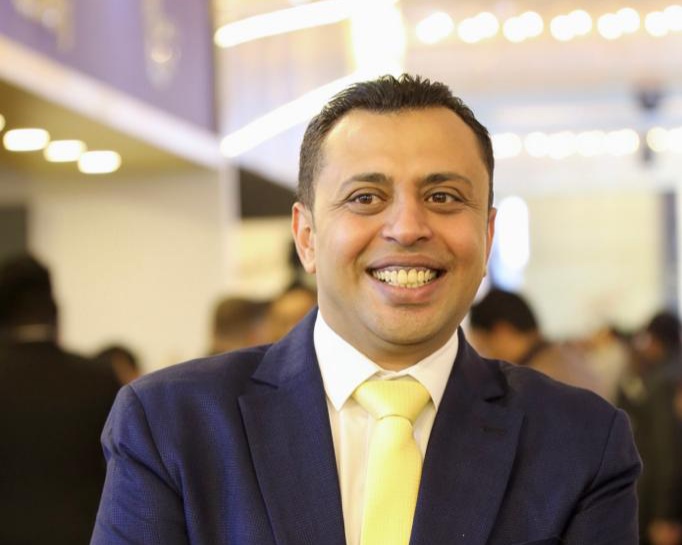 ما هو نظام سويفت المالي ولماذا يتم تهديد روسيا به.. خبير اقتصادي يجيب