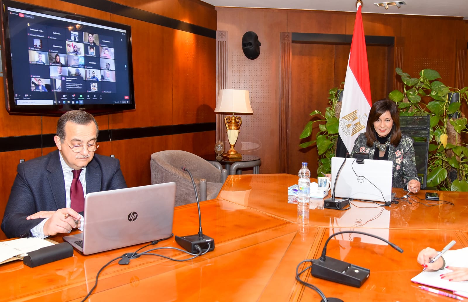 تفاصيل حلقة نقاشية لتعريف شباب المصريين الدارسين بالخارج بجهود هيئة تنشيط السياحة