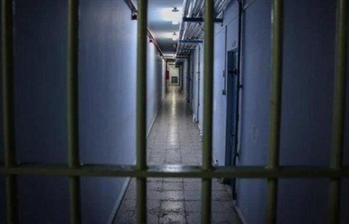 مصدر أمنى يكشف حقيقة تقرير مزعوم حول وجود تعذيب بالسجون