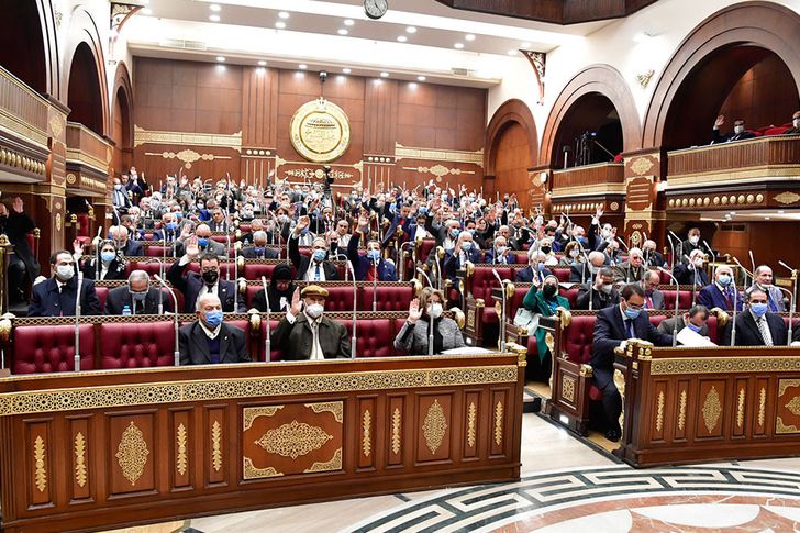"رئيس تعليم الشيوخ" يطالب بطرح المشروعات القومية الكبرى فى البورصة المصرية