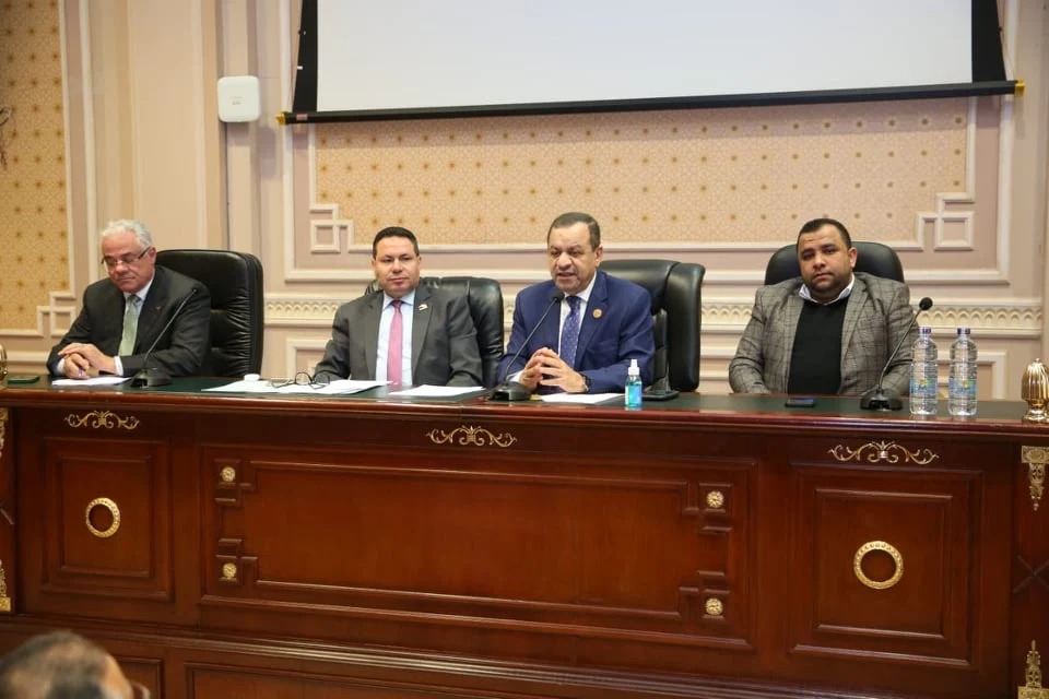 «زراعة النواب»: توصي بإعداد مذكرة للحكومة لتوفير ٤ مليون طن أسمدة لجميع المساحات الزراعية
