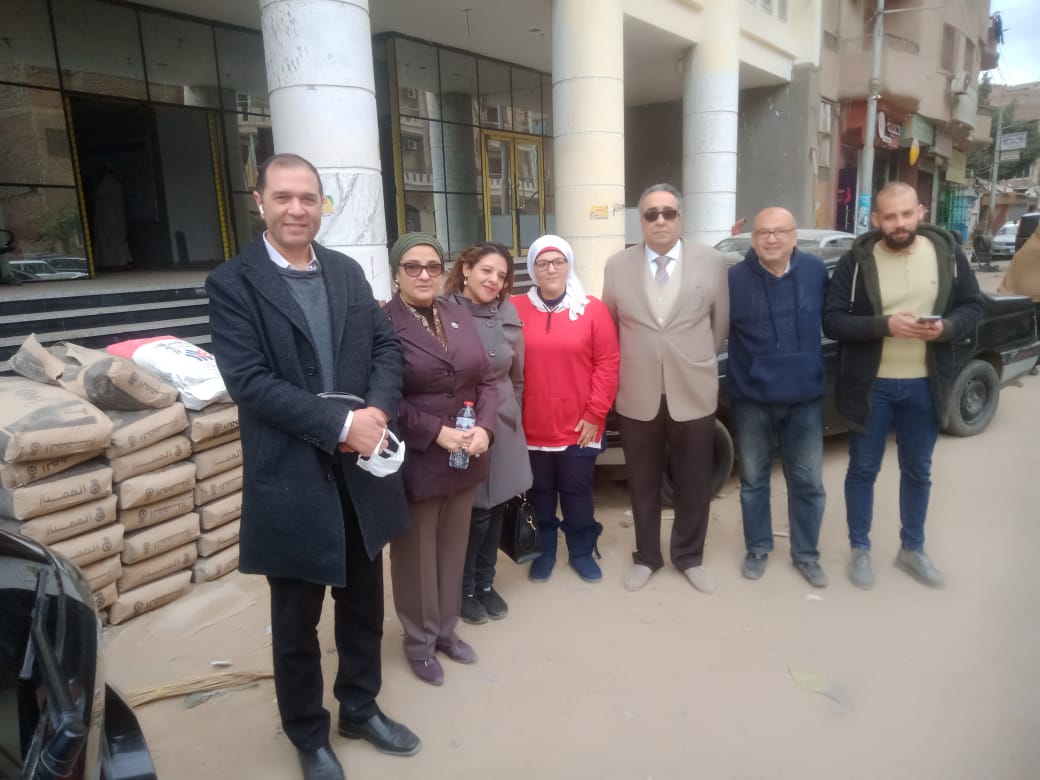 جولة ميدانية لـ "النائبة سميرة الجزار " بمحافظة المنوفية..