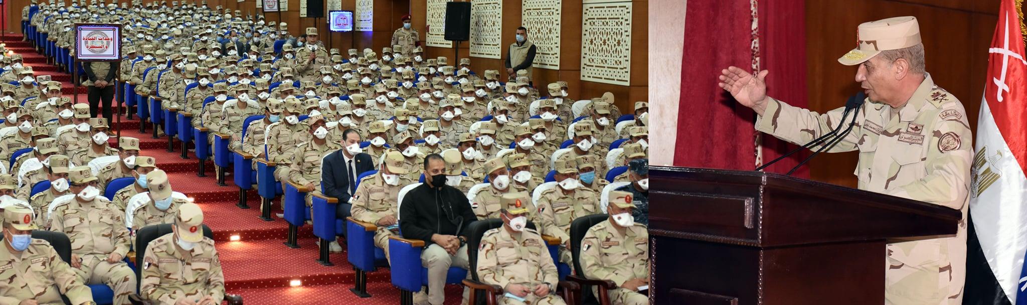 وزير الدفاع يلتقي بمقاتلي الجيش الثاني الميداني والمنطقة الغربية العسكرية
