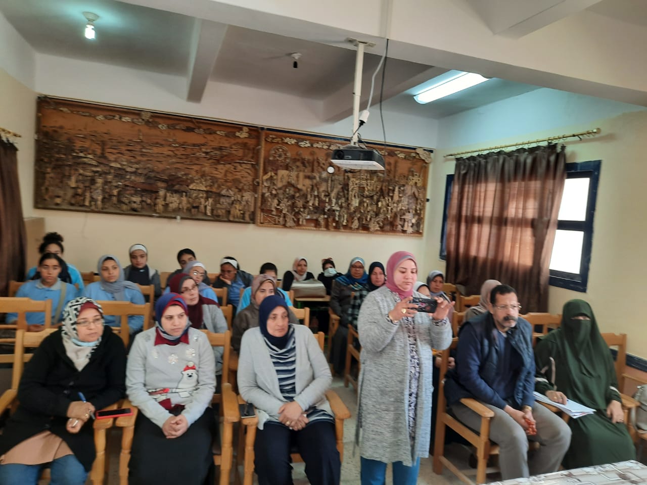 مواجهة الابتزاز الإلكتروني بالنيل للاعلام بالاسكندرية