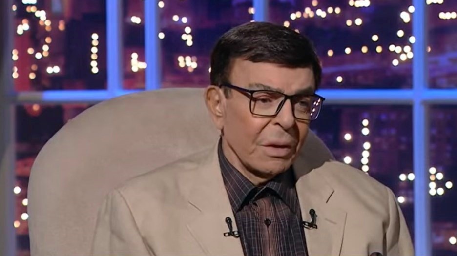 مفاجاة.. سمير صبري لديه ابن وأمه نجمة شهيرة