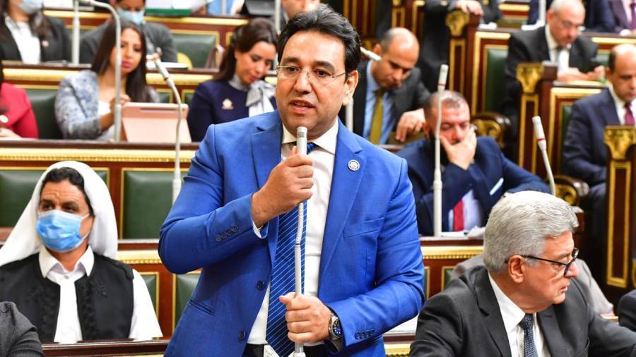 النائب أيمن محسب: الحكومة ملتزمة في العام المالي 2025/2026 بتقديم الموازنة العامة بنظام البرامج والأداء