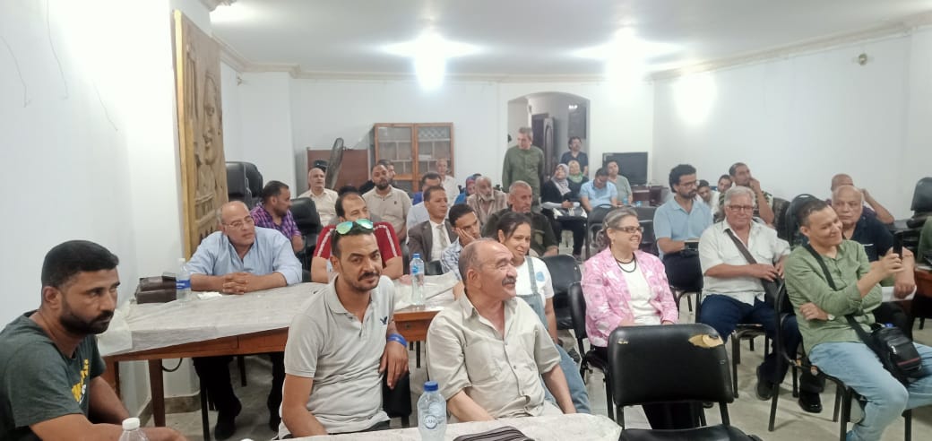 كريمة الحفناوى تكتب.. الحوار الوطنى وقضايا العمال