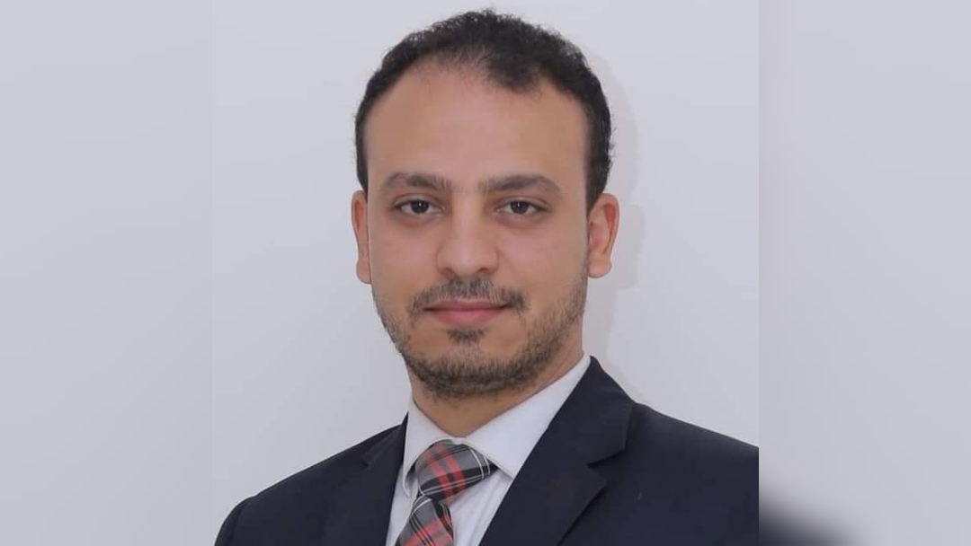 أمين العمل الجماهيري بالحزب المصرى الديمقراطي يوجه استغاثة لـ "رئيس الجمهورية" بشأن تصفية شركات القطاع العام الرابحة