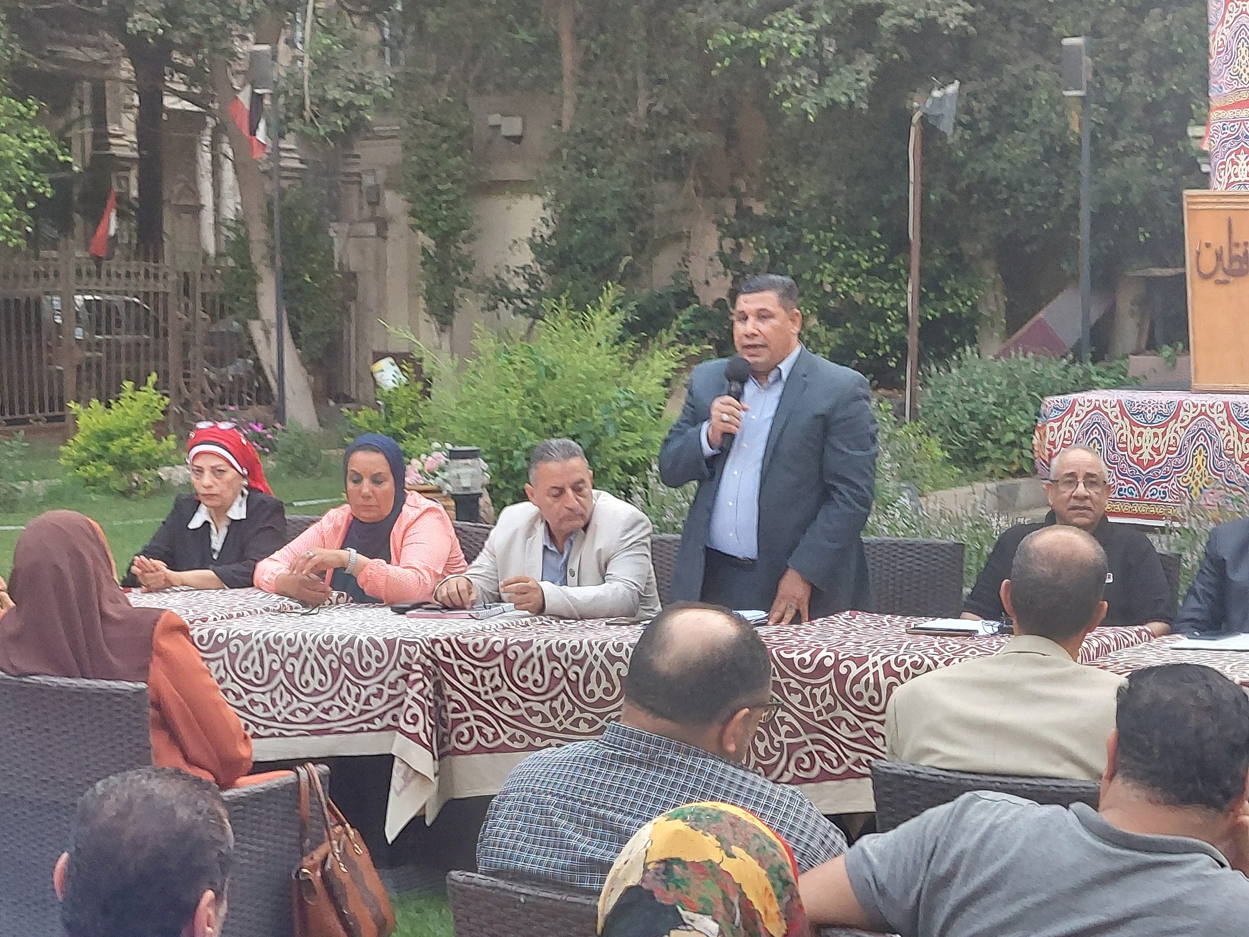قيادات نقابية تطالب حزب "المحافظين" بدورات تثقيفية للنقابيين الجدد 