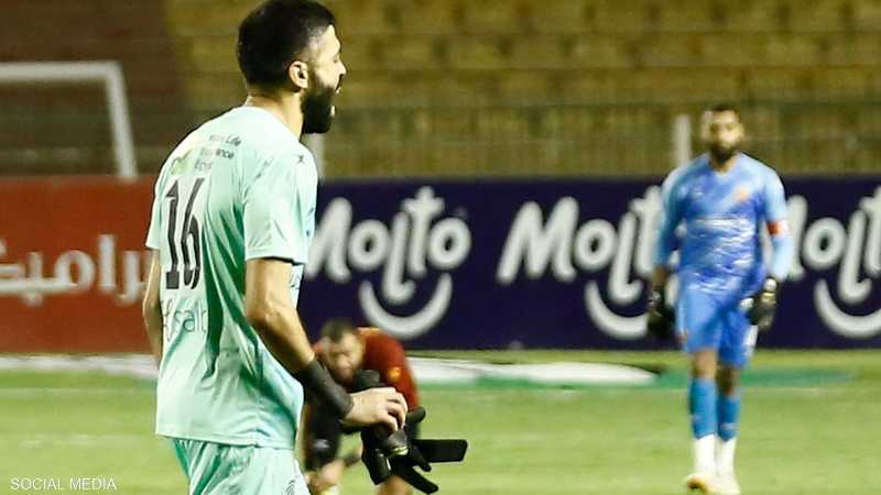 بعد يوم من "الهجوم والبكاء".. حارس الاتحاد السكندري يعتزل كرة القدم