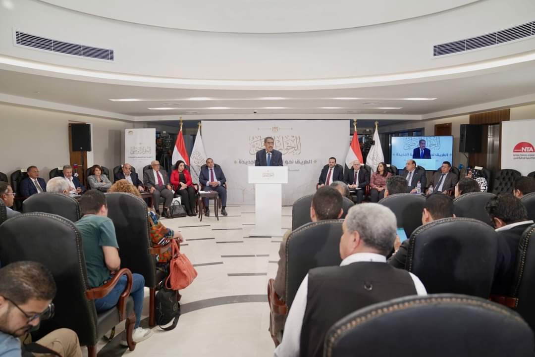 مباشرة الحقوق السياسية والتمثيل النيابي.. إدارة الحوار الوطني تحدد أولويات المناقشة.. وتؤكد: لا توجد خصومة مع الإعلام الأجنبي