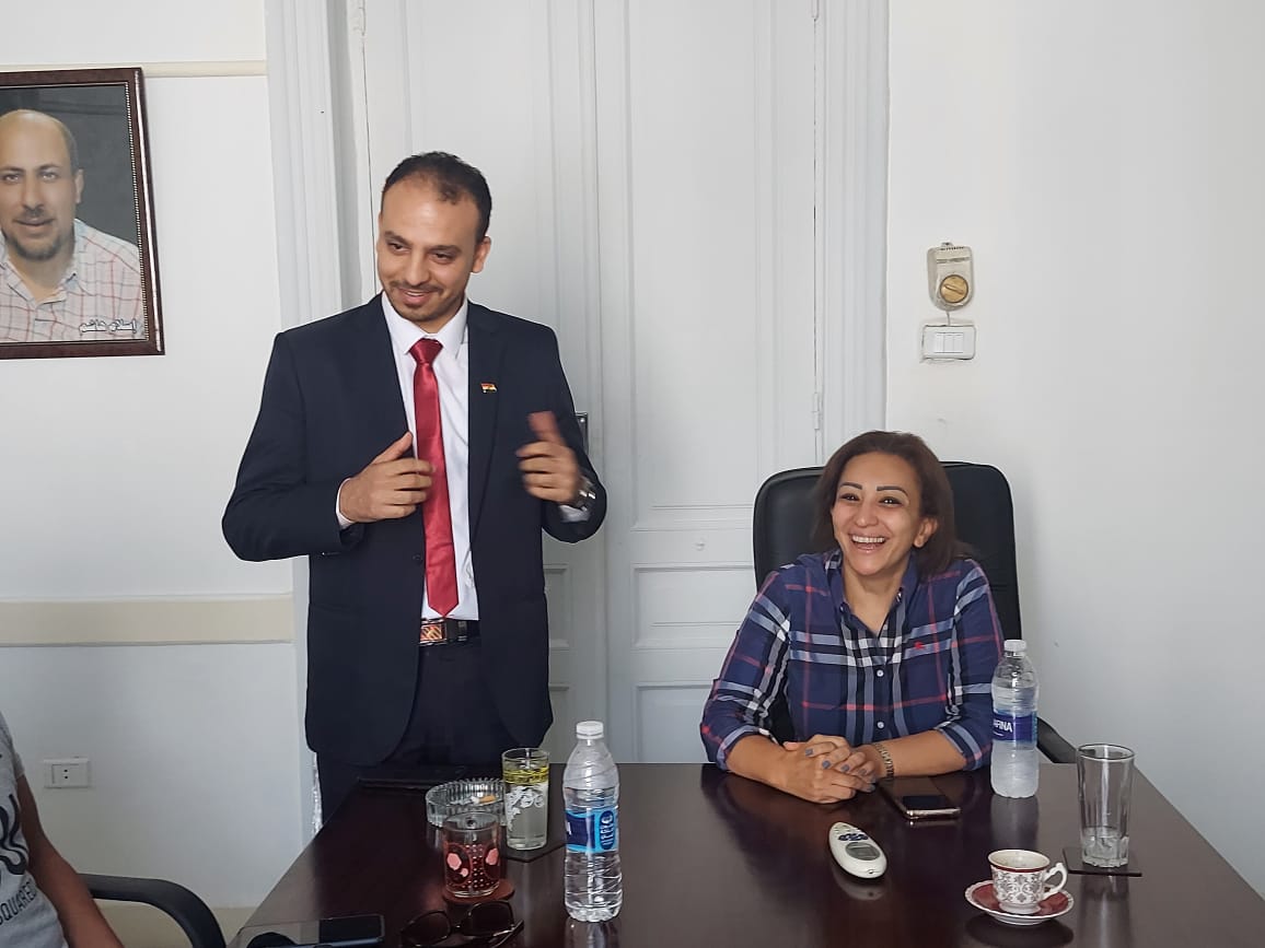 اللجنة المركزية للعمل الجماهيري بالمصري الديمقراطي تحدد آليات العمل الفترة المقبلة.. مها عبدالناصر: لازم نستقطب المهتمين بالشأن السياسي.. مانويل عاطف: موقعنا فى النقابات والجمعيات وليس مقرات الأحزاب