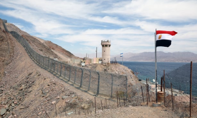 الكشف عن مقبرة جماعية لجنود مصريين أحرقتهم إسرائيل أحياء