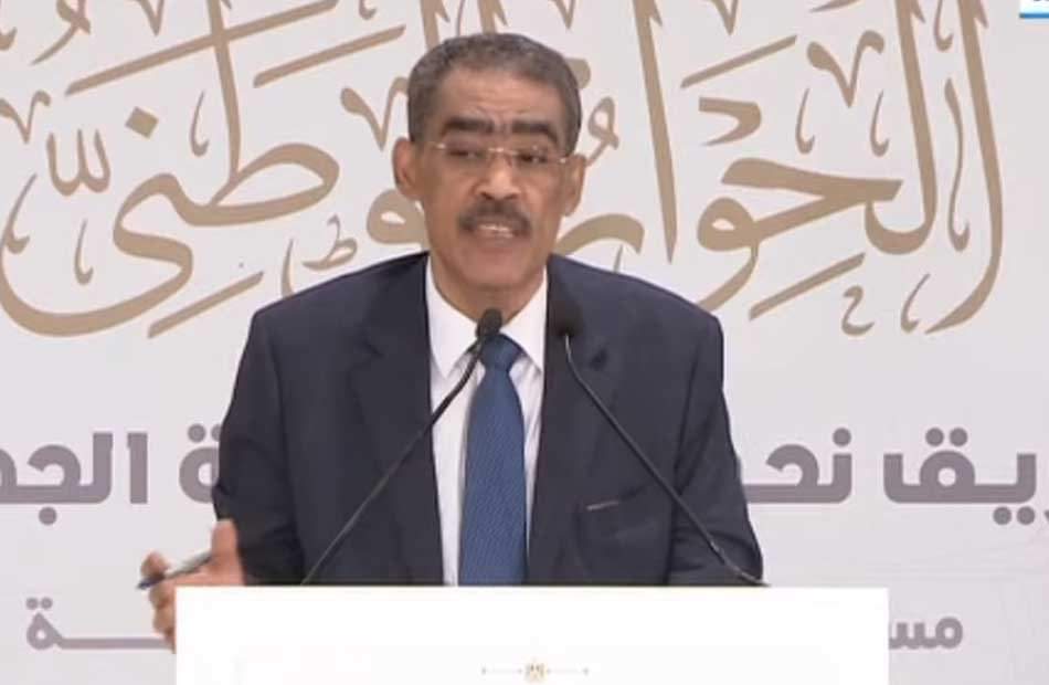 ضياء رشوان: مجلس أمناء الحوار الوطني يعقد اجتماعه الثالث غدا.. والباب مفتوح للجميع للمشاركة في الحوار