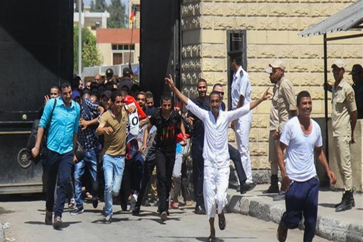 العوضي ينشر قائمة بأسماء 1283 محبوسًا تقدموا للجنة العفو خلال أسبوع قبل إرسالها للرئاسة.. ويؤكد تلقينًا شكاوى بحالات لمختفين