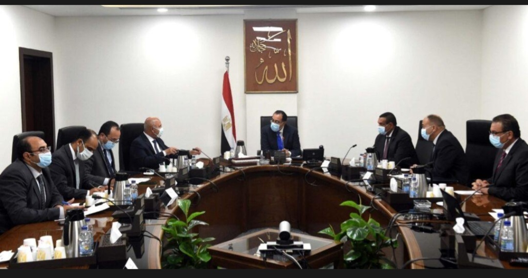 الحكومة : القضاء على المواقف العشوائية على «الدائري» ومواقف للميكروباص أسفل الطريق