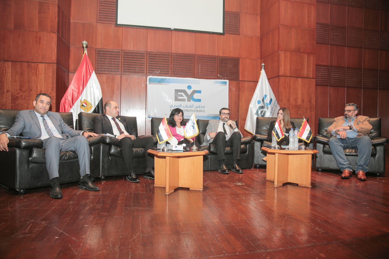 مجلس الشباب المصري ينظم المؤتمر الاقتصادي الأول للشباب تحت عنوان "معاً نحو إشراك الشباب في تفعيل استراتيجية الشمول المالي"