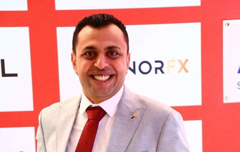 جون لوكا: مصانع الرمال السوداء نواة لصناعات تكاملية كبرى ستأتي للعمل في مصر