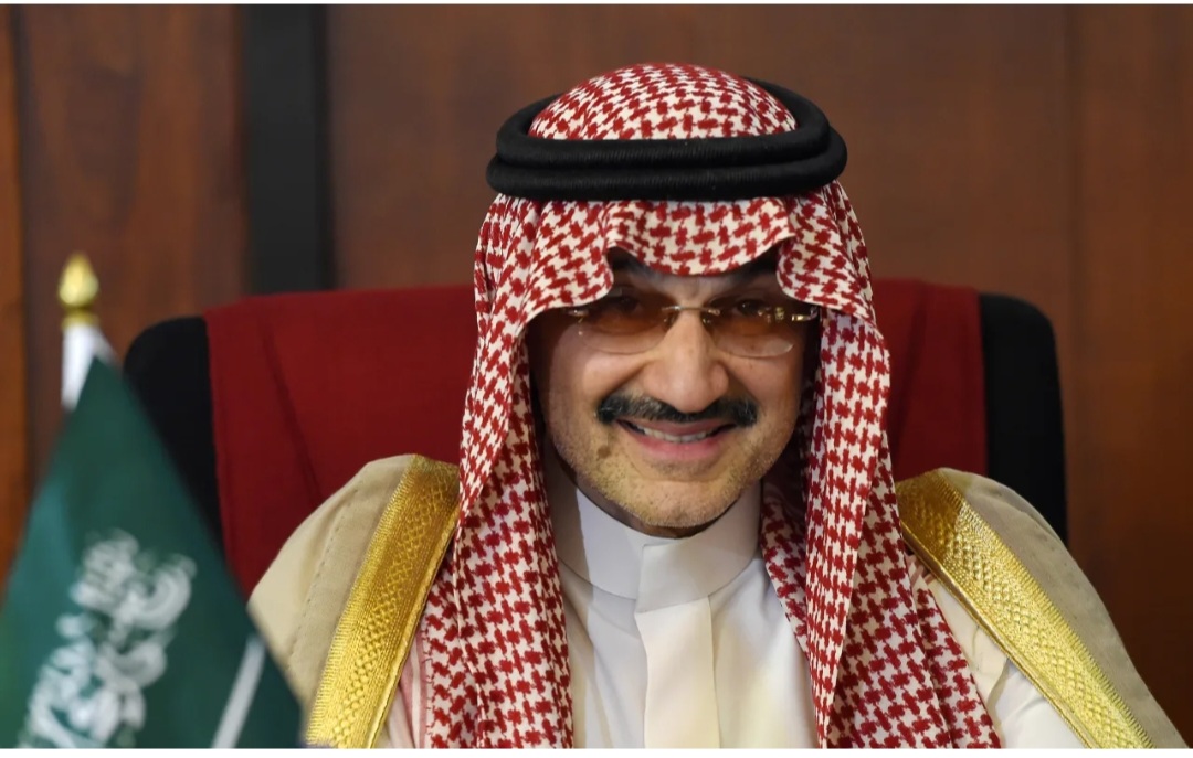 الوليد بن طلال يلحق بإيلون ماسك في شركة تويتر الخاصة الجديدة